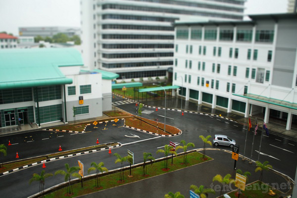 Tilt-shift effect applied on a shot of Swinburnes Kuching campus